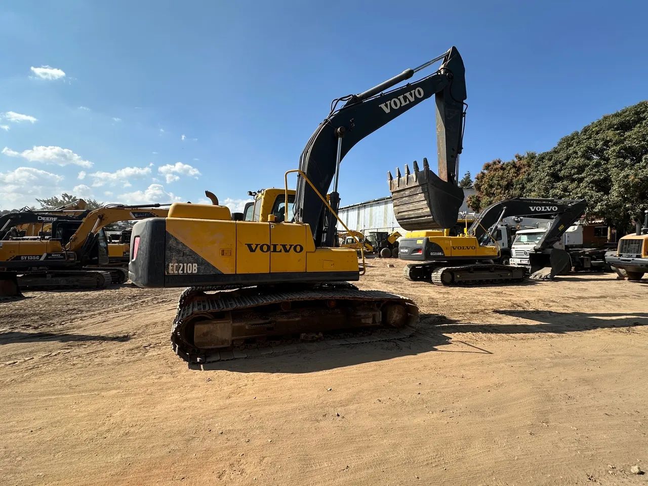 Escavadeira Volvo EC210B 2014 - Foto 4