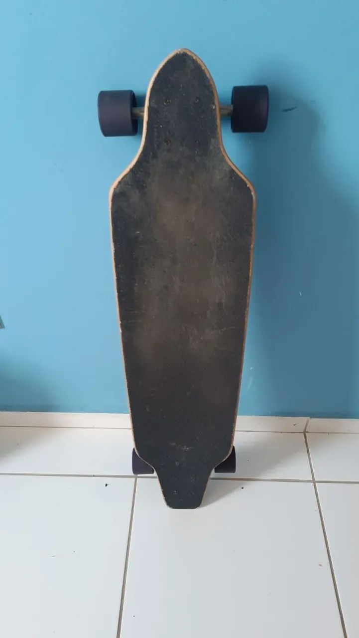 Longboard Maso com Design de Caveiras - Foto 2