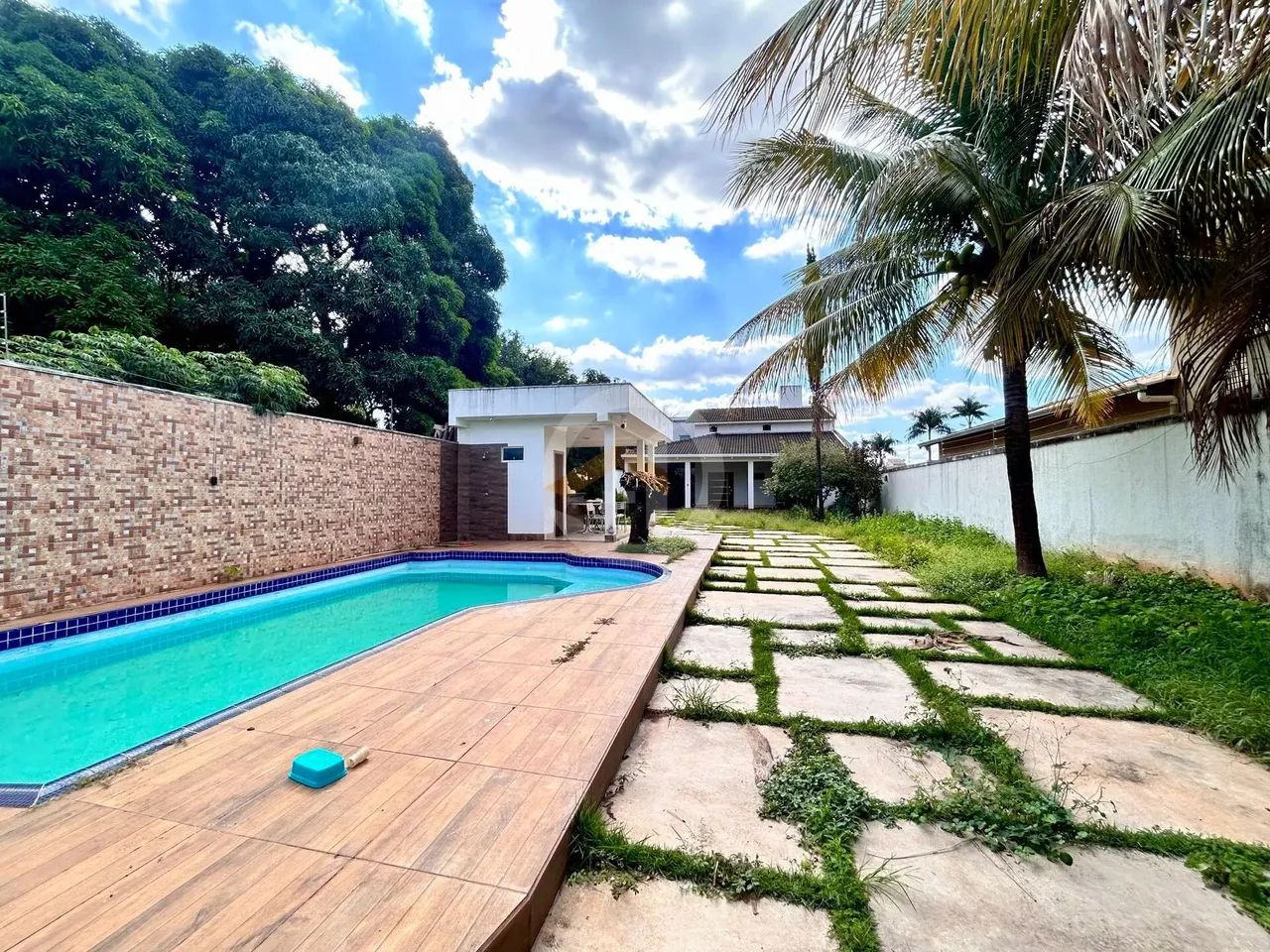 Casa com piscina na Vila Rezende, Goiânia/GO - Foto 4