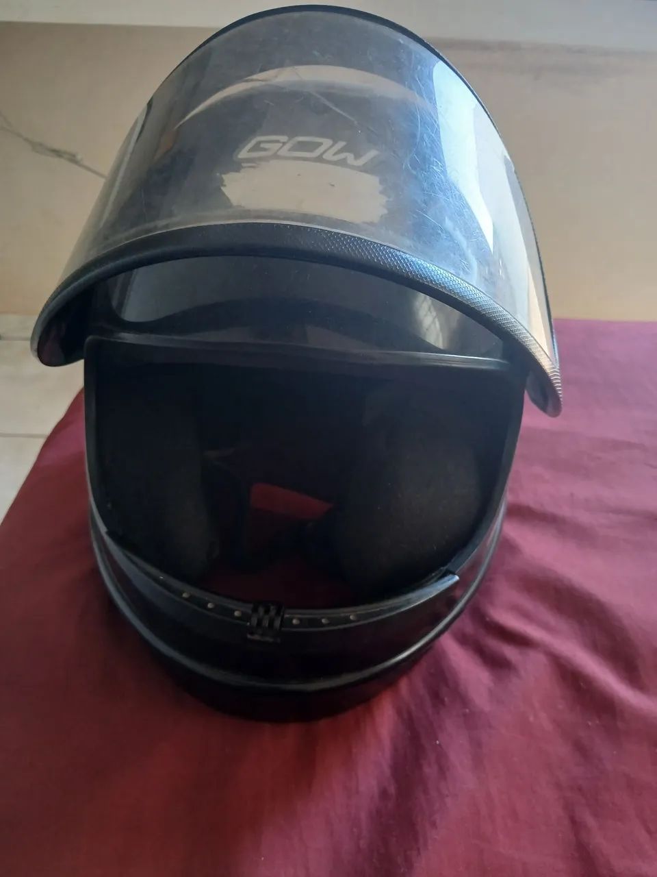 Capacete de Moto Gow - Tamanho M