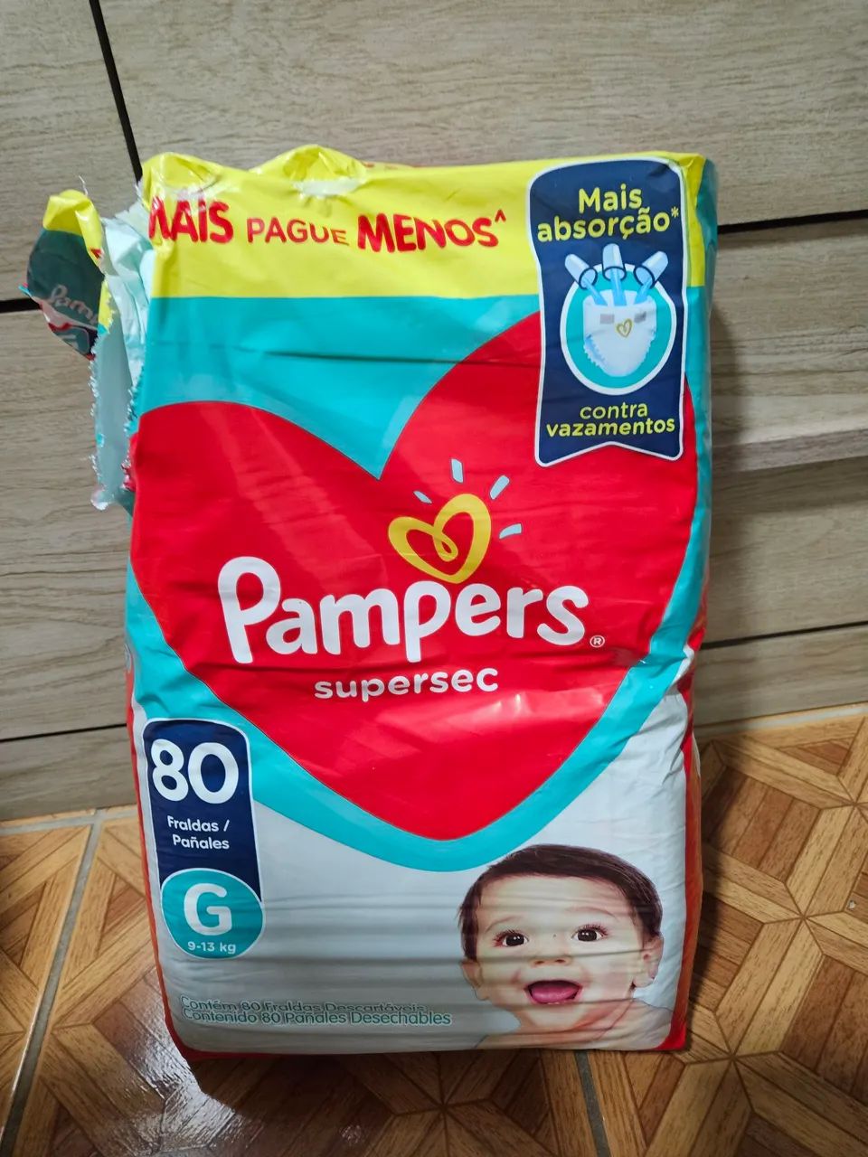 Fraldas Pampers Supersec Tamanho G - 79 unidades 