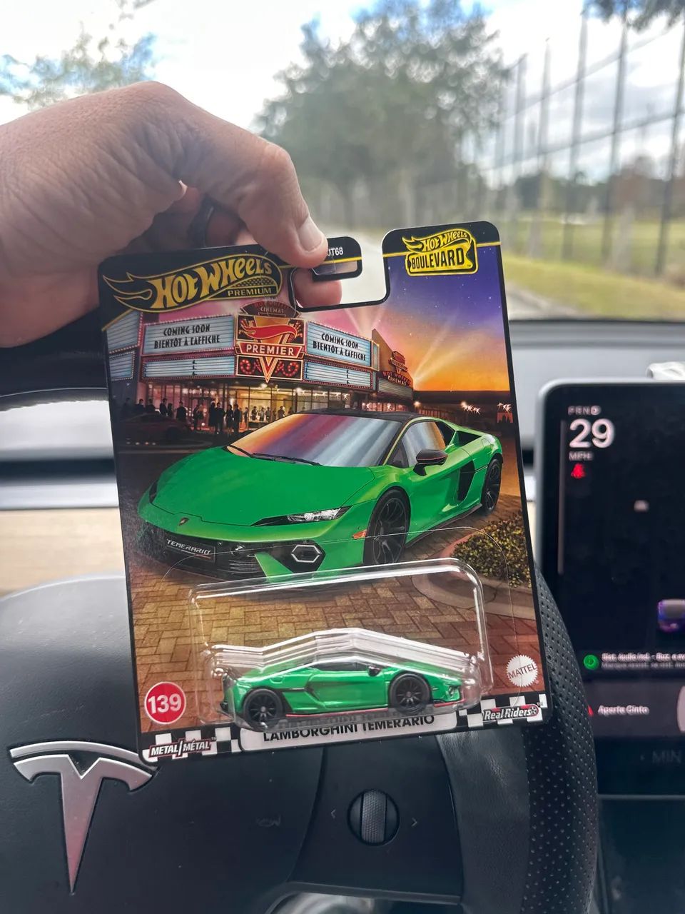 Hot wheels premium 