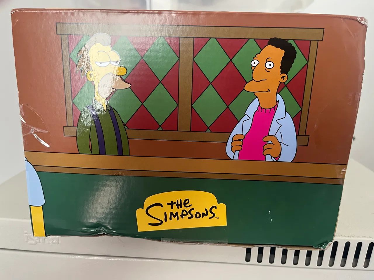 Telefone vermelho Moe Simpsons - Foto 6