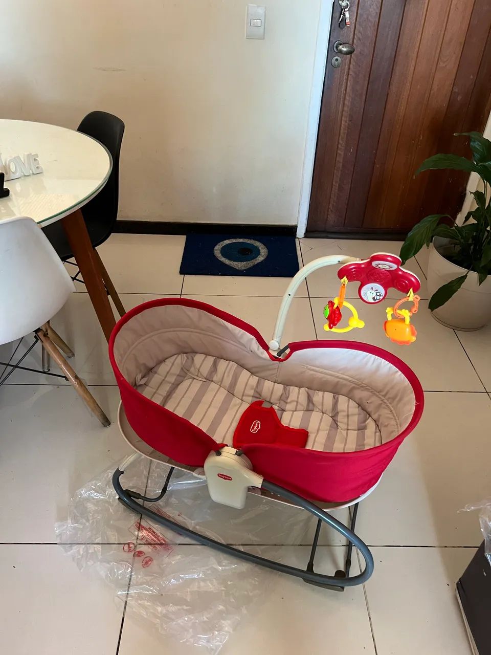 Moisés Ergonômico !  0/3 anos Bercinho Cadeirinha ! Toca vibra acende luzes ! Ac cartão  - Foto 3