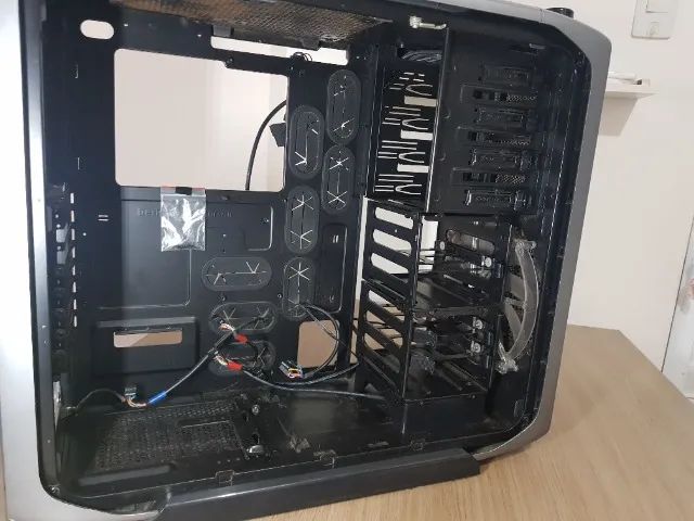 Gabinete Corsair 600T  - Foto 2