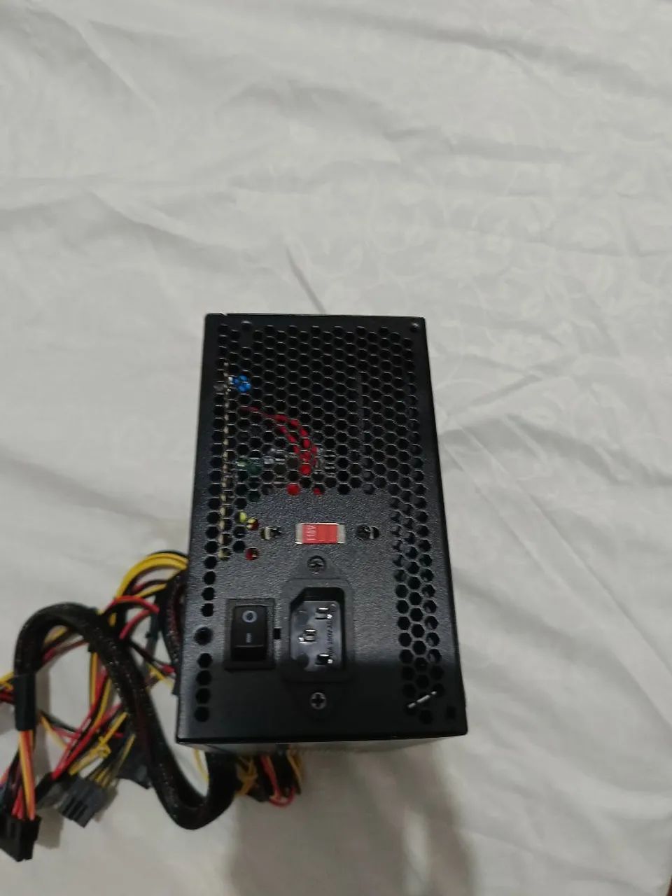 Fonte de Alimentação para Computador - Foto 3