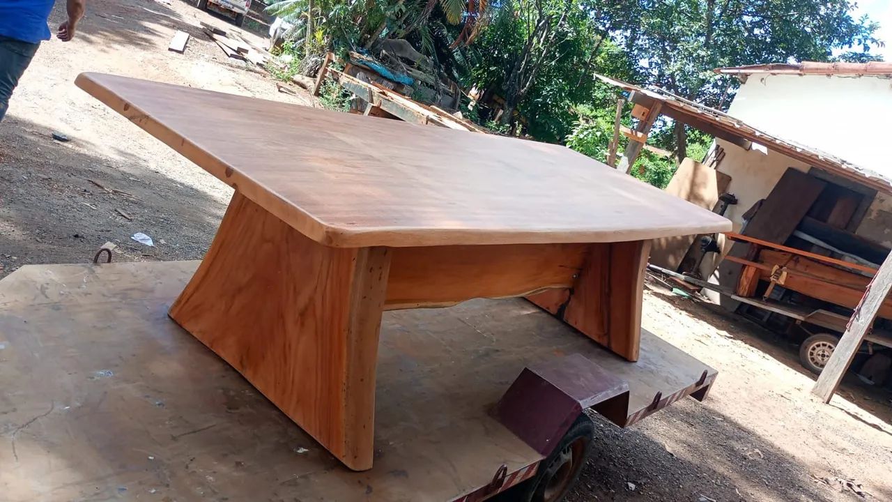 Mesa rústica de Madeira Maciça