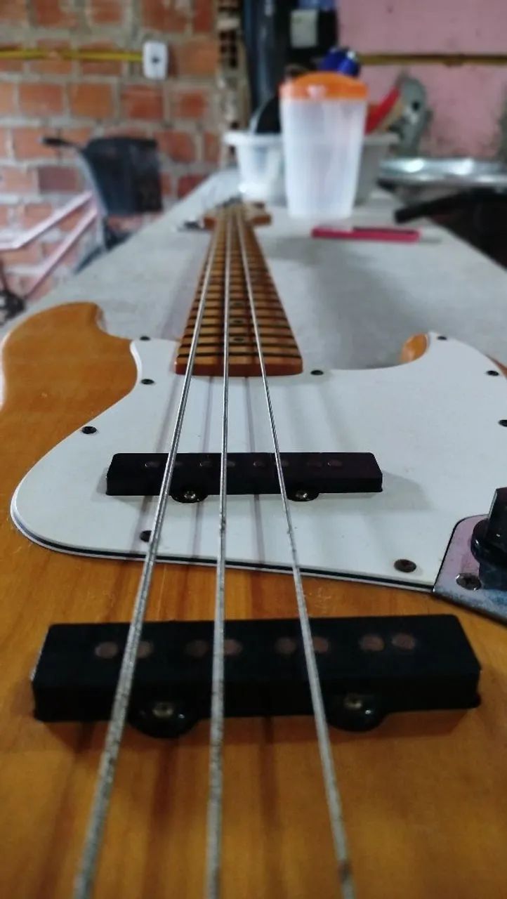 Baixo jazz bass 4 cordas SX. - Foto 5