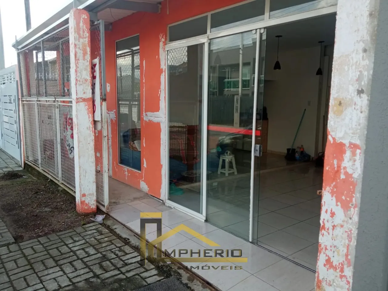 Terreno à venda em Curitiba-PR, na Cidade Industrial, com 160,00 m² disponíveis!