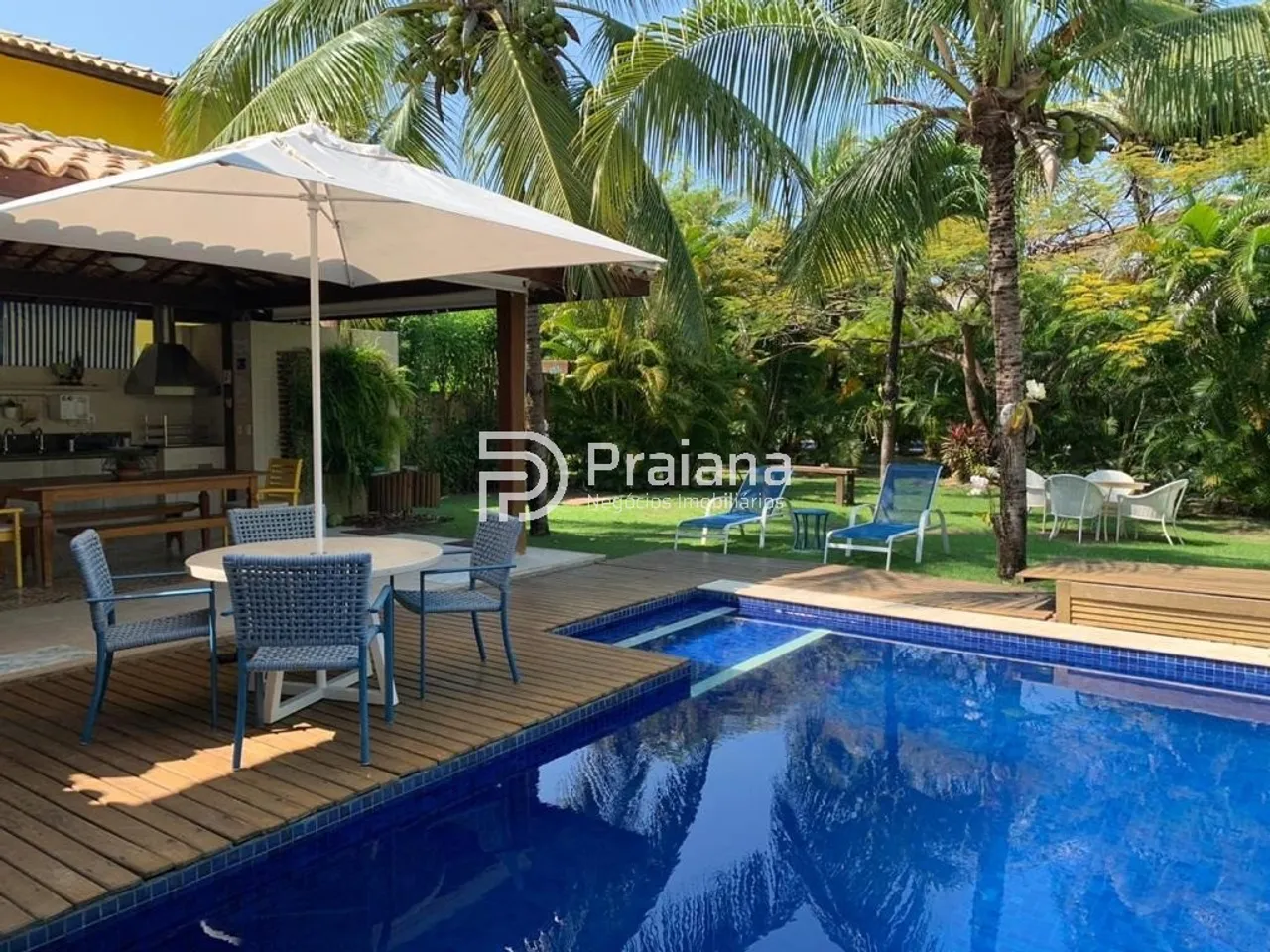 LINDA CASA PARA LOCAÇÃO TEMPORADA EM PRAIA DO FORTE - CONDOMÍNIO PORTO DAS BALEIAS