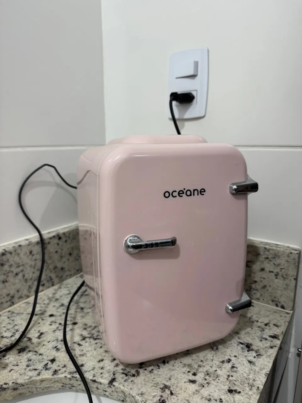 Mini Geladeira Oceane para Cosméticos - Rosa