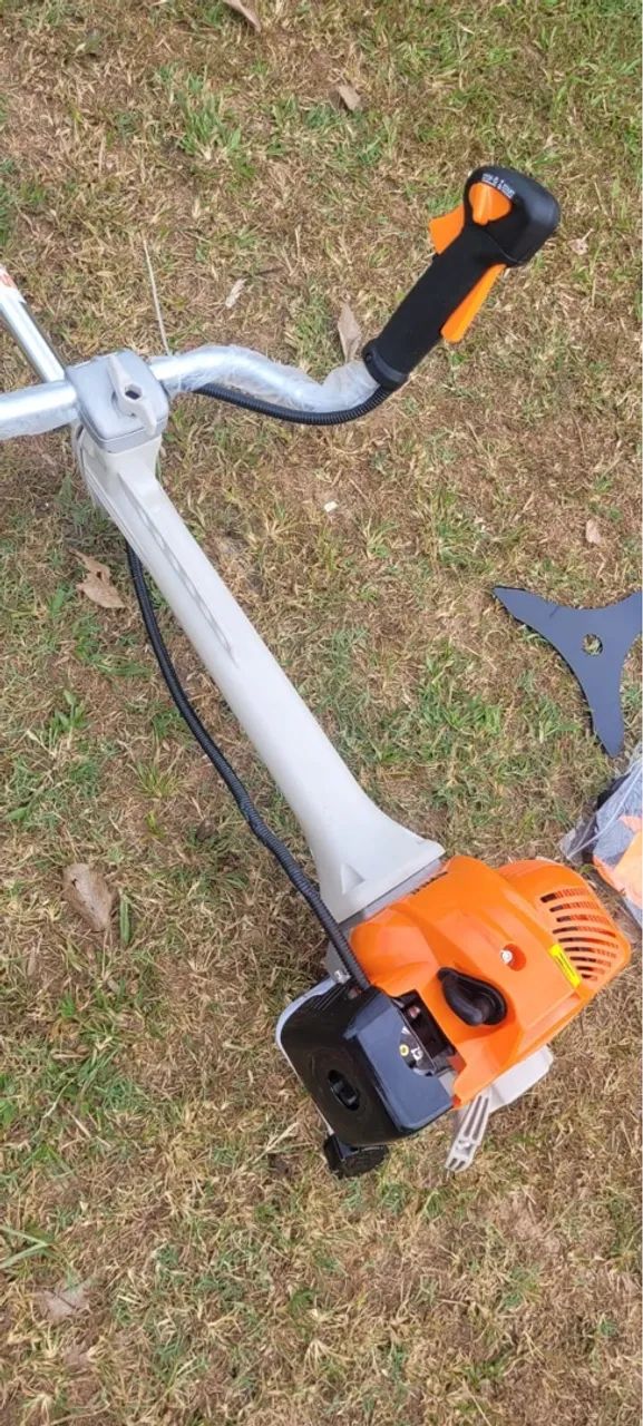 Vendo essa roçadeira Stihl fs290 - Foto 4
