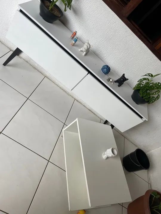 Mesa de Jantar em Madeira com 4 Cadeiras - Foto 4