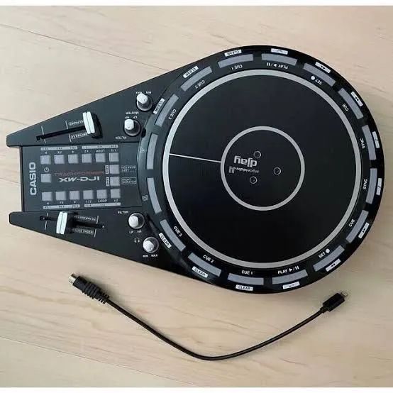 Controlador DJ Casio XW-DJ1 - Equipamentos e Acessórios de Som