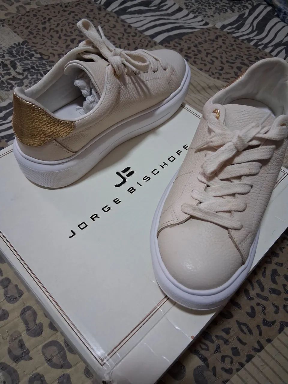 Tenis plataforma flatform jorge bischoff Semi Calçados