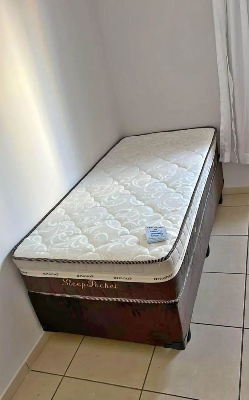 Cama solteiro com colchão molas ensacadas