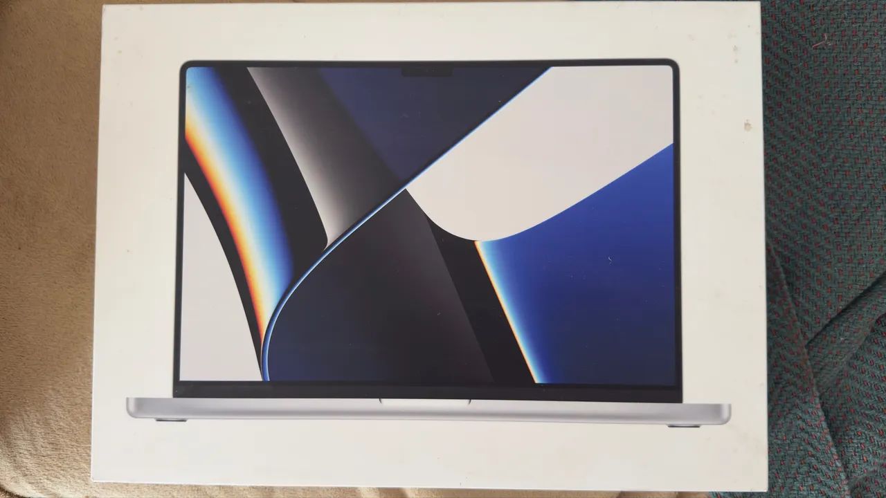 Macbook Pro M1 Pro 16 Polegadas 16Gb RAM 1TB SSD - Notebooks