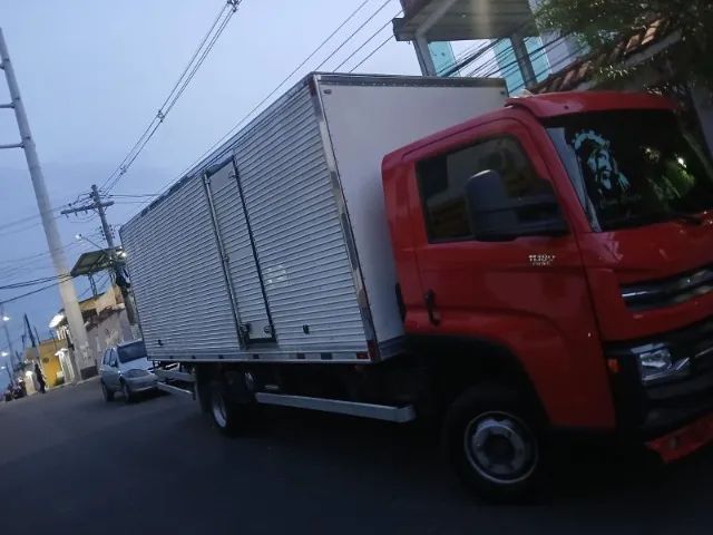 Caminhão Baú Térmico/FRETE - Foto 3