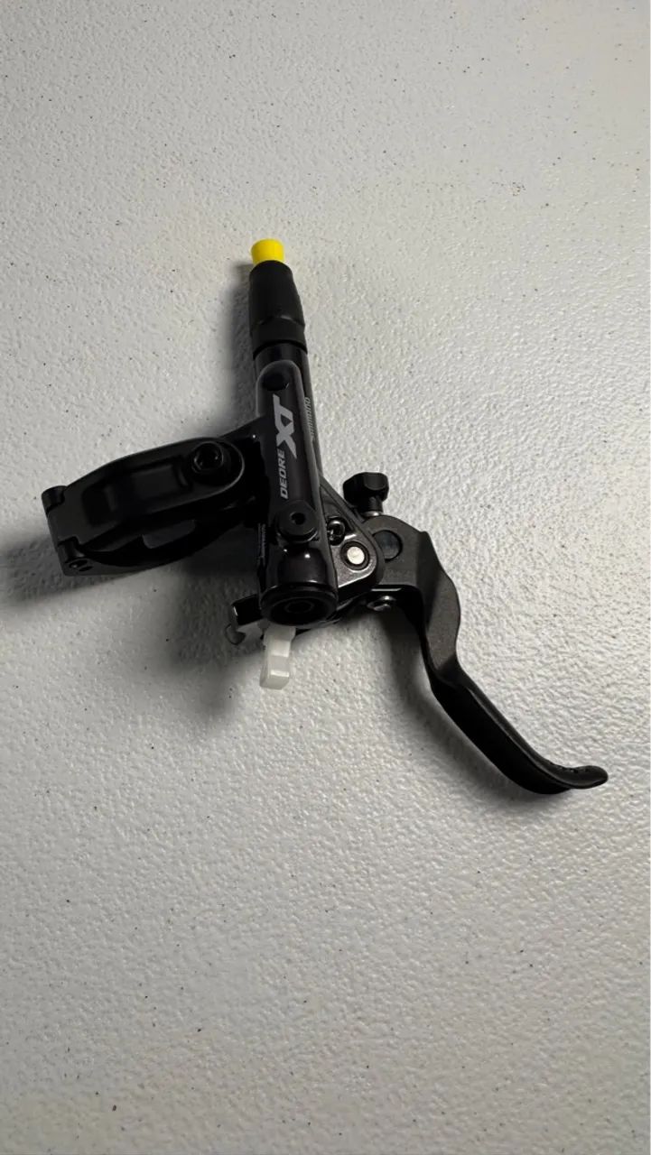 ALAVANCA SHIMANO XT M 8100 LADO ESQUERDO NOVA 