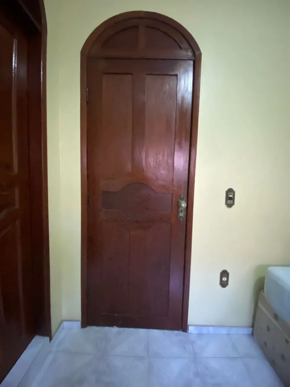 2 portas de madeira Angelin Pedra  - Foto 3