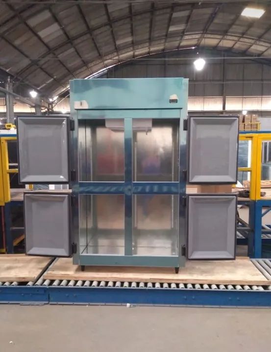 R1 Mini câmara refrigerada 750 litros 4 portas Kofisa