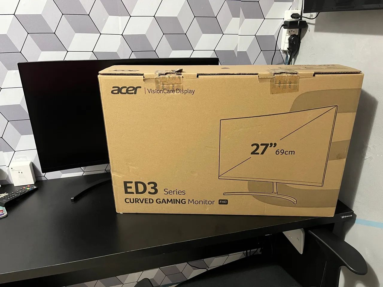 Monitor Gamer Acer ED3 27'' Curvo Full HD