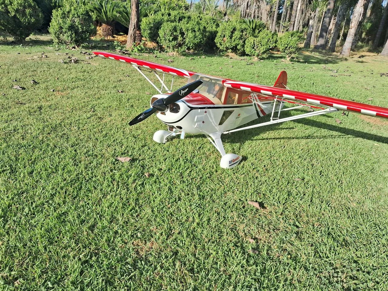 Taylorcraft Hangar 9