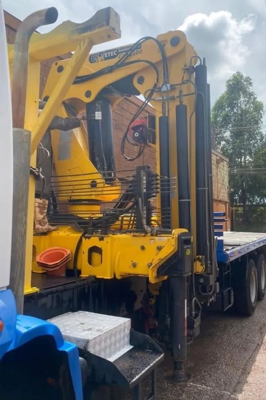 Ford cargo 2629 carroceria munk 6x4 Ano 2015 - Foto 6