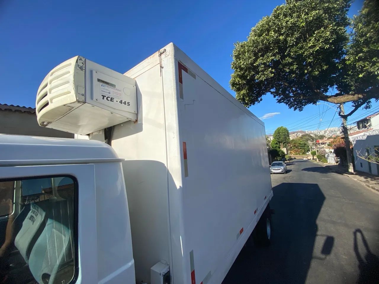 Baú Gancheiro refrigerado