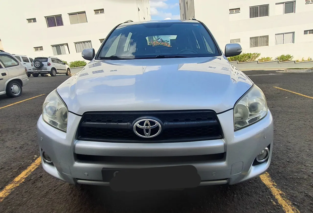 TOYOTA RAV4 2011 Usados e Novos
