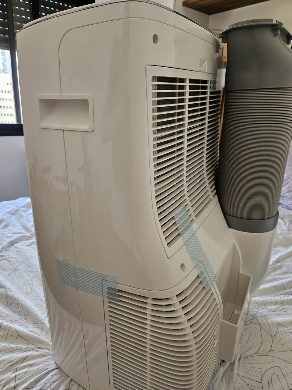 Ar Condicionado Portátil LG Dual Inverter 14000 BTUs - Foto 2