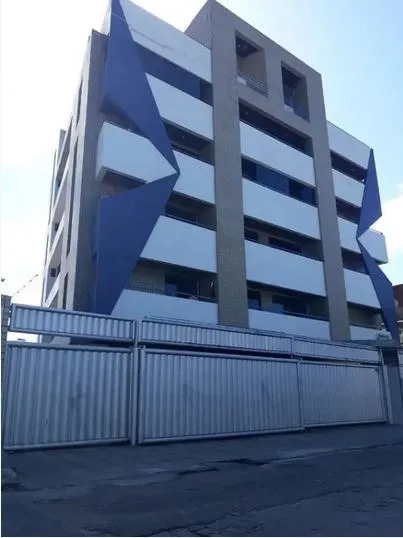 Aluguel contrato anual vizinho ao Hotel Tambaú (até 4 pessoas).
