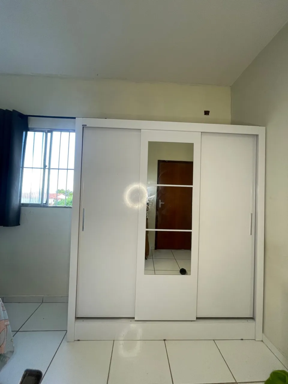 Quarda roupa solteiro