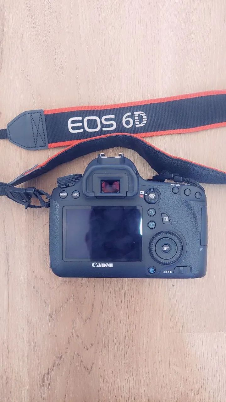 Câmera Fotografica, Corpo Canon 6  EOS - Foto 3