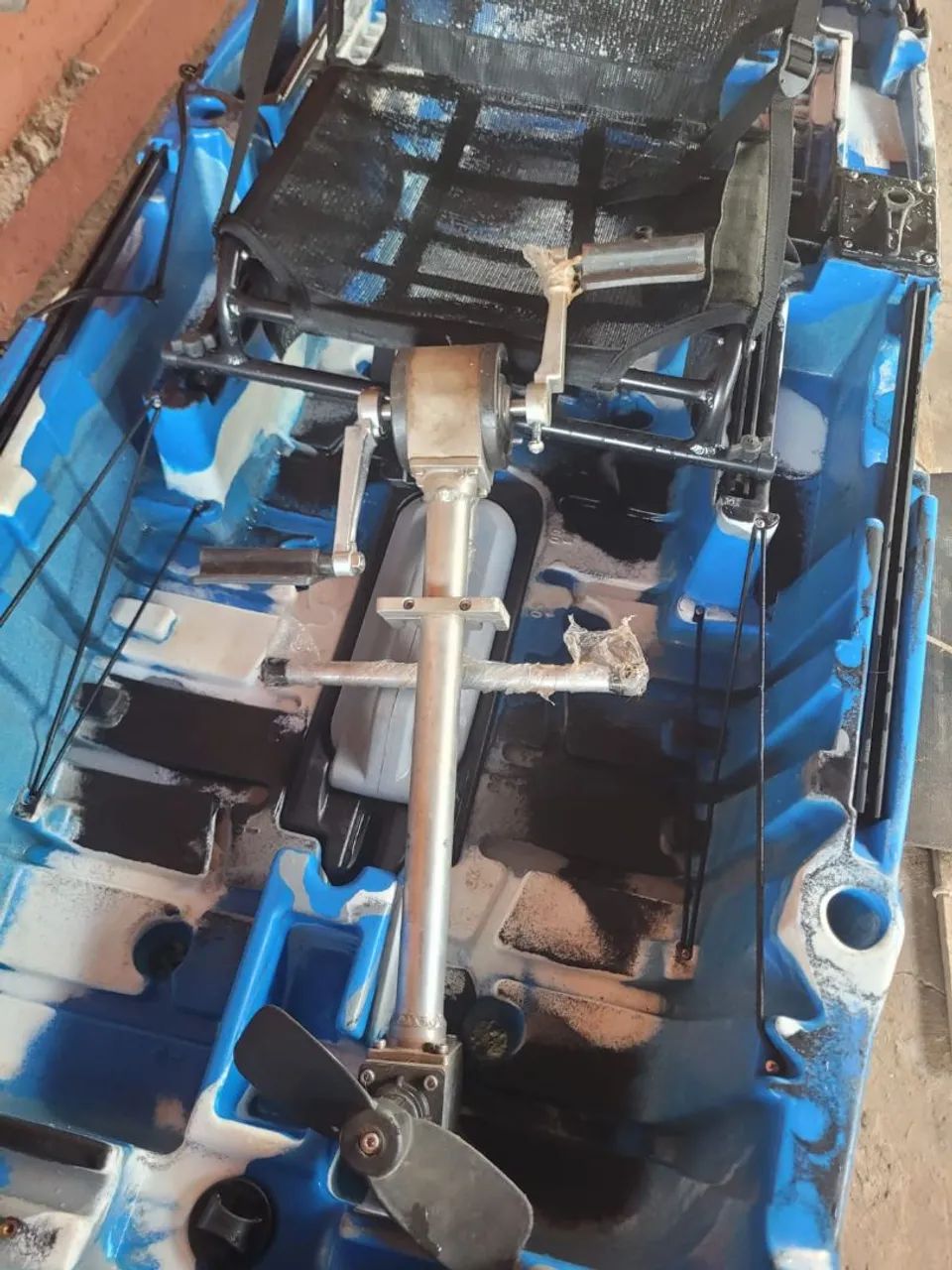 Caiaque Predador Milha Náutica com pedal kalamos semi novo os dois. - Foto 5