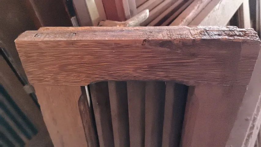 Bandeirola Veneziana Madeira Maciça 0,23x1,18m - Foto 6