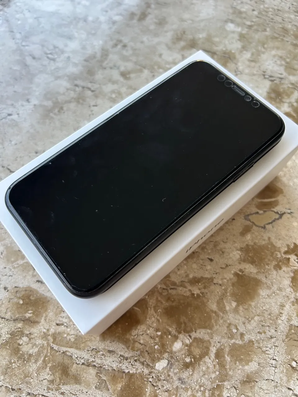 iPhone XR - 128 GB - Excelente/ Sem marca de uso