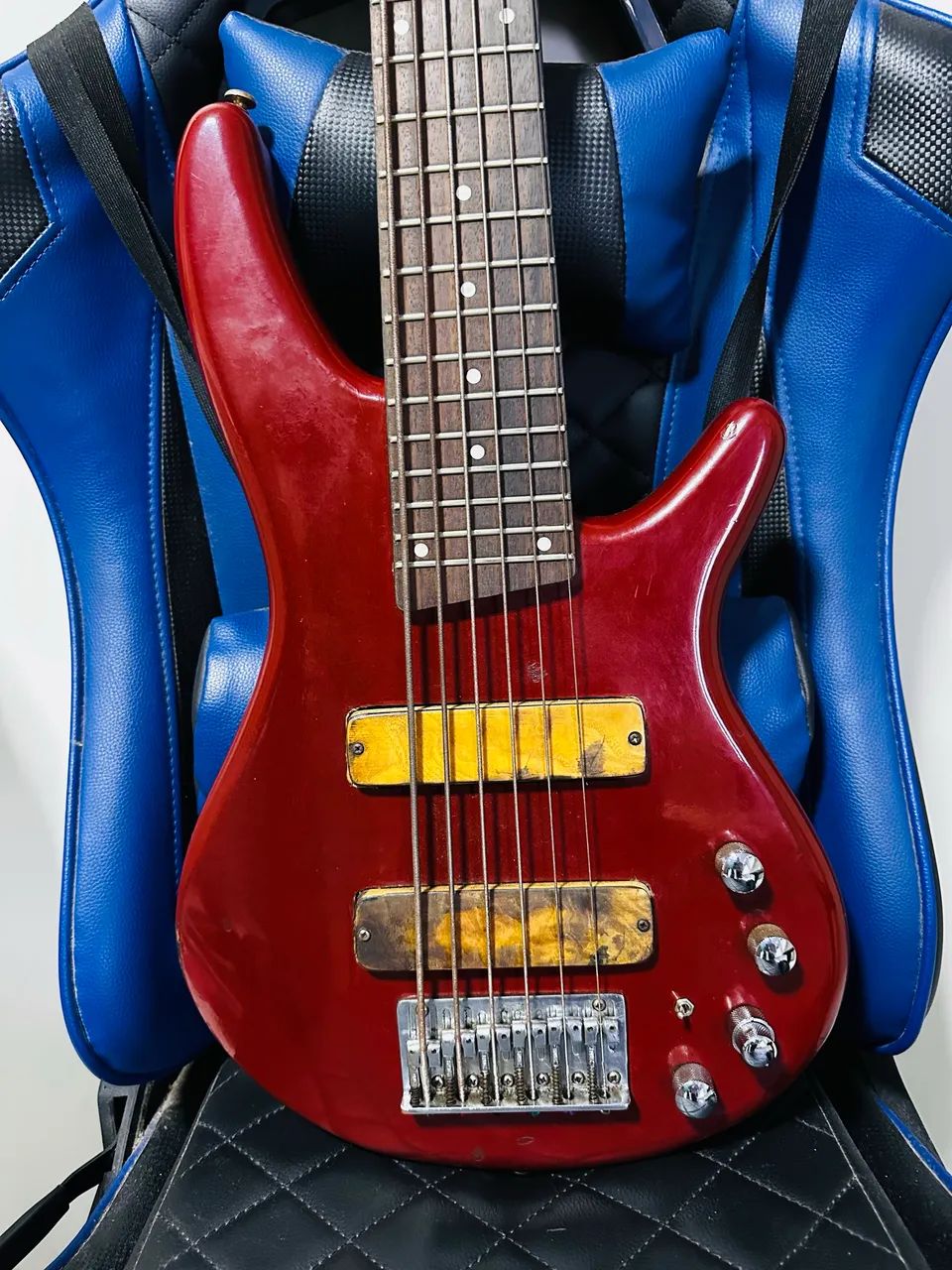 Baixo Ibanez Gio