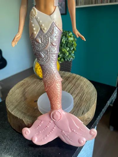 Boneca Barbie em Vida de Sereia 2 - Usada - Foto 3