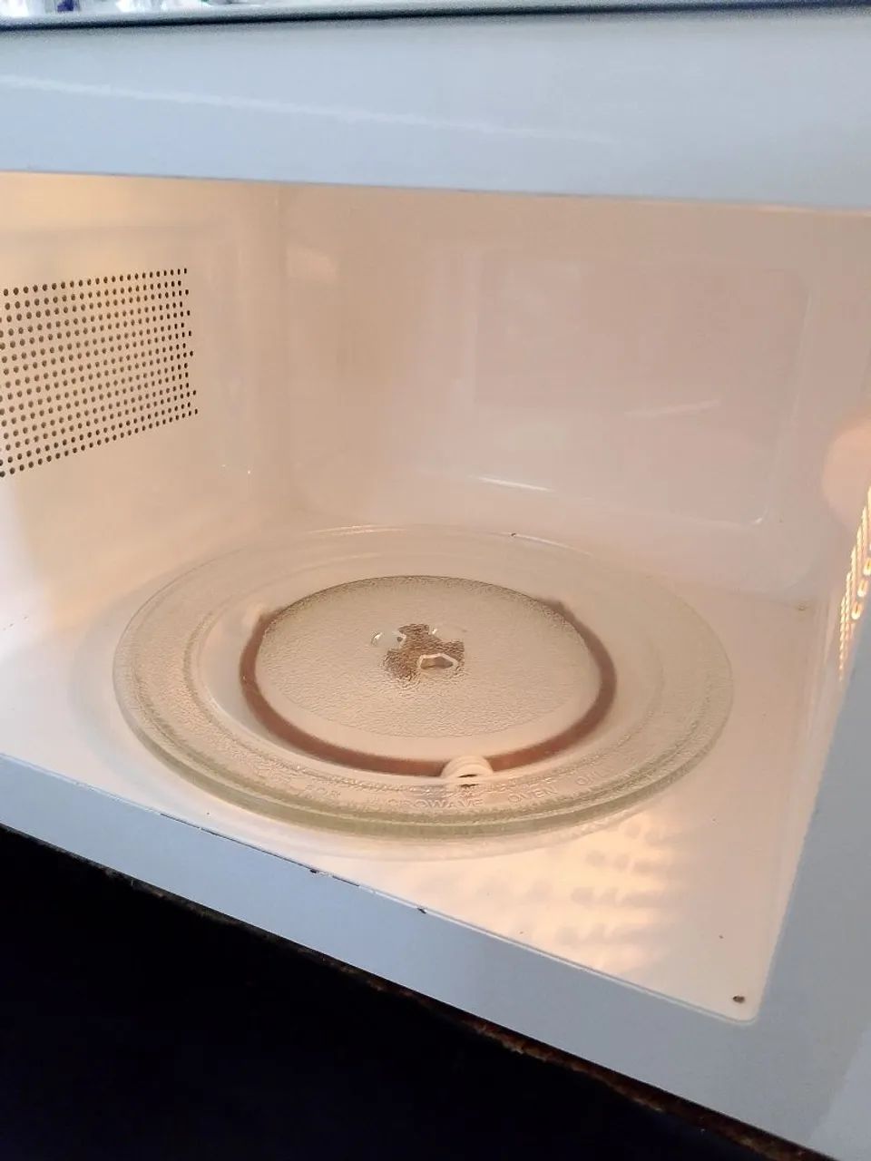 Microondas Philco 21 litros  - Foto 2