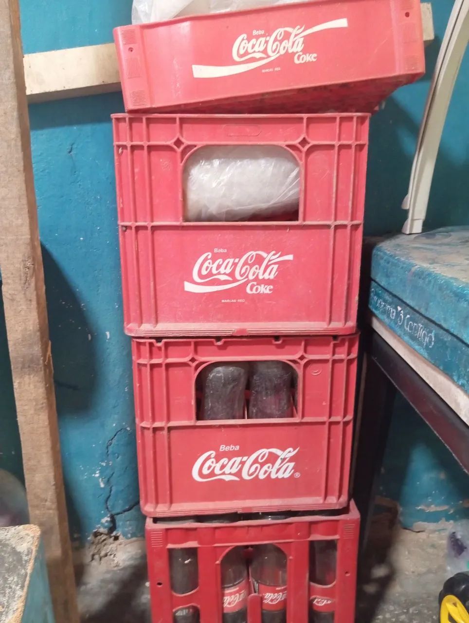 Caixa coca cola retornavel 1l