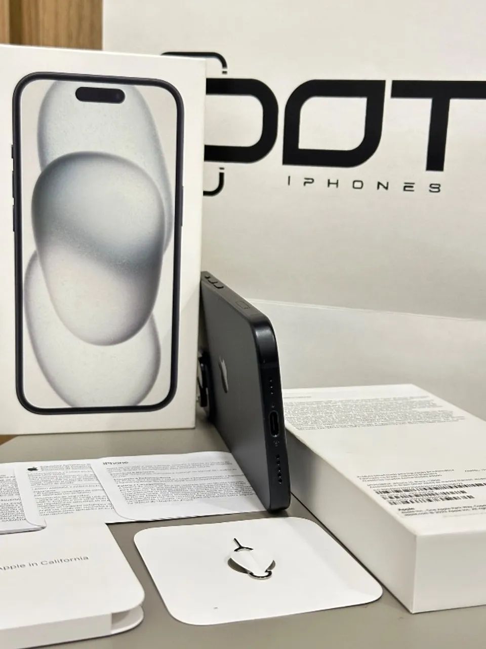 iPhone 15  - Foto 2