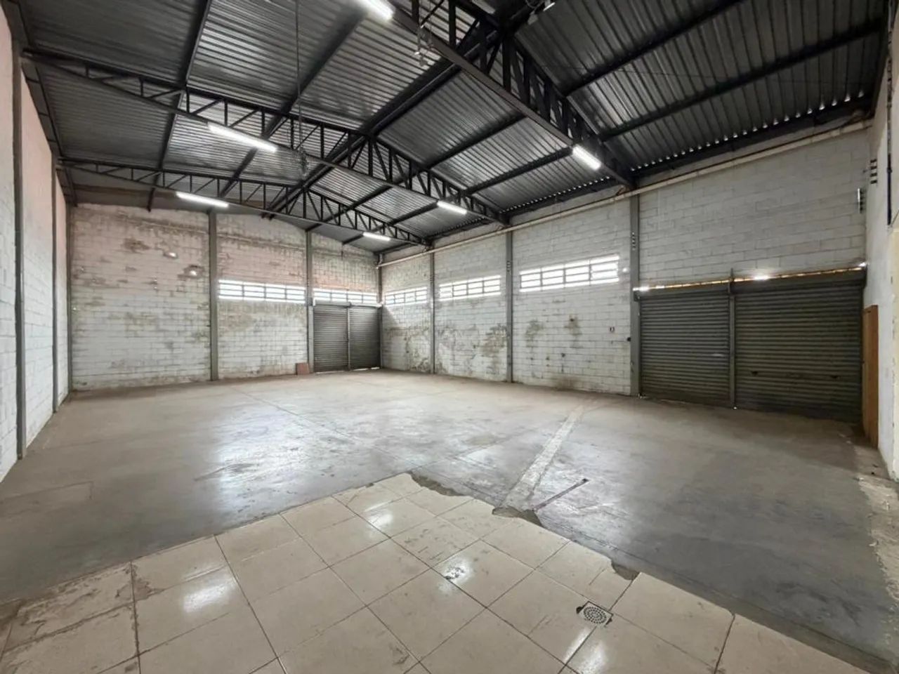 Prédio Comercial - Av. Rio Verde - Vila Rosa - Foto 4