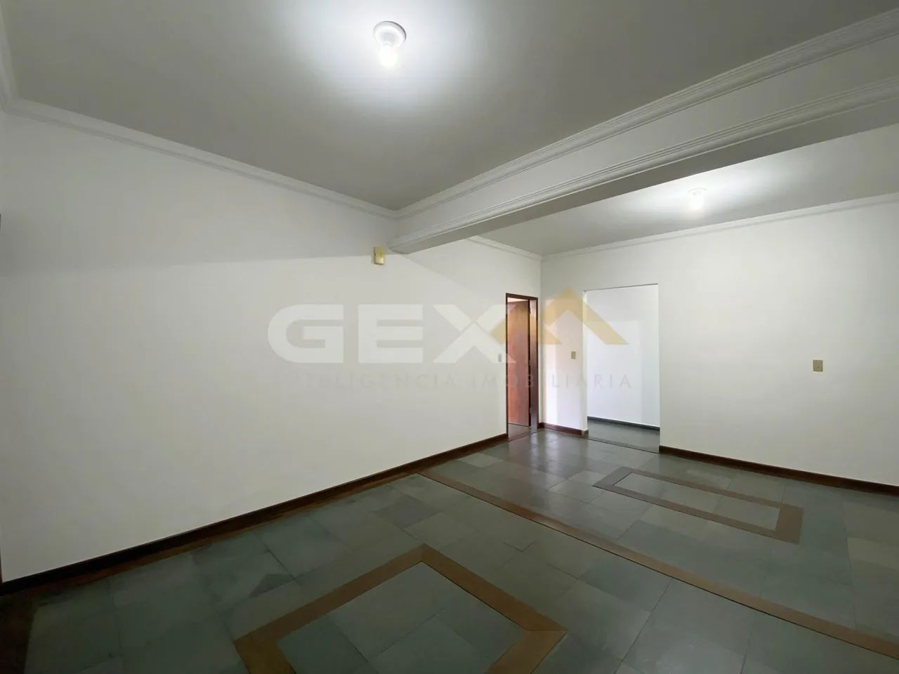 Apartamento à Venda com 03 Quartos no Centro de Divinópolis MG. - Foto 2