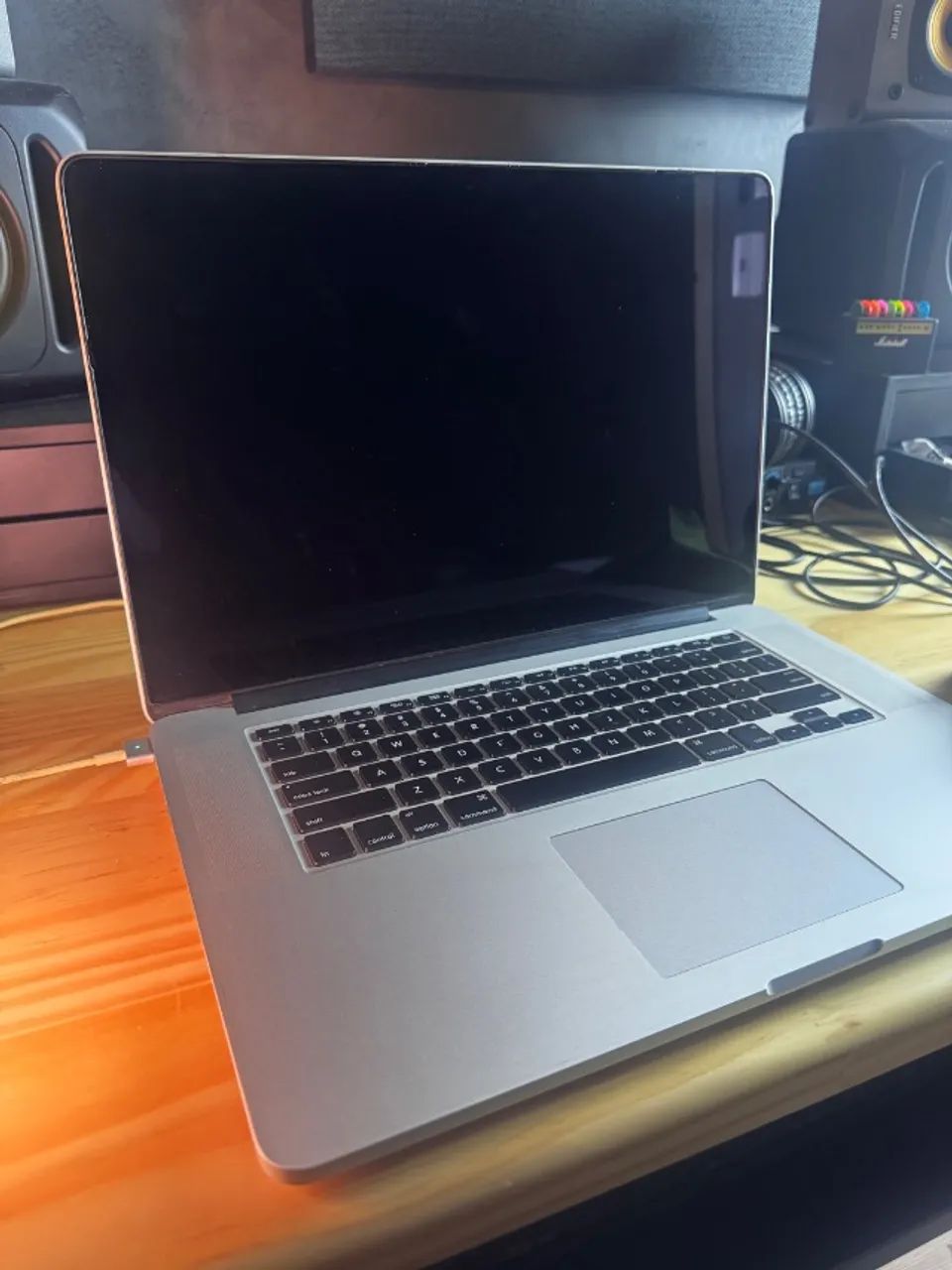 MacBook Pro Retina 15? 2015 - i7 Quad-Core / 16GB RAM / 512GB SSD