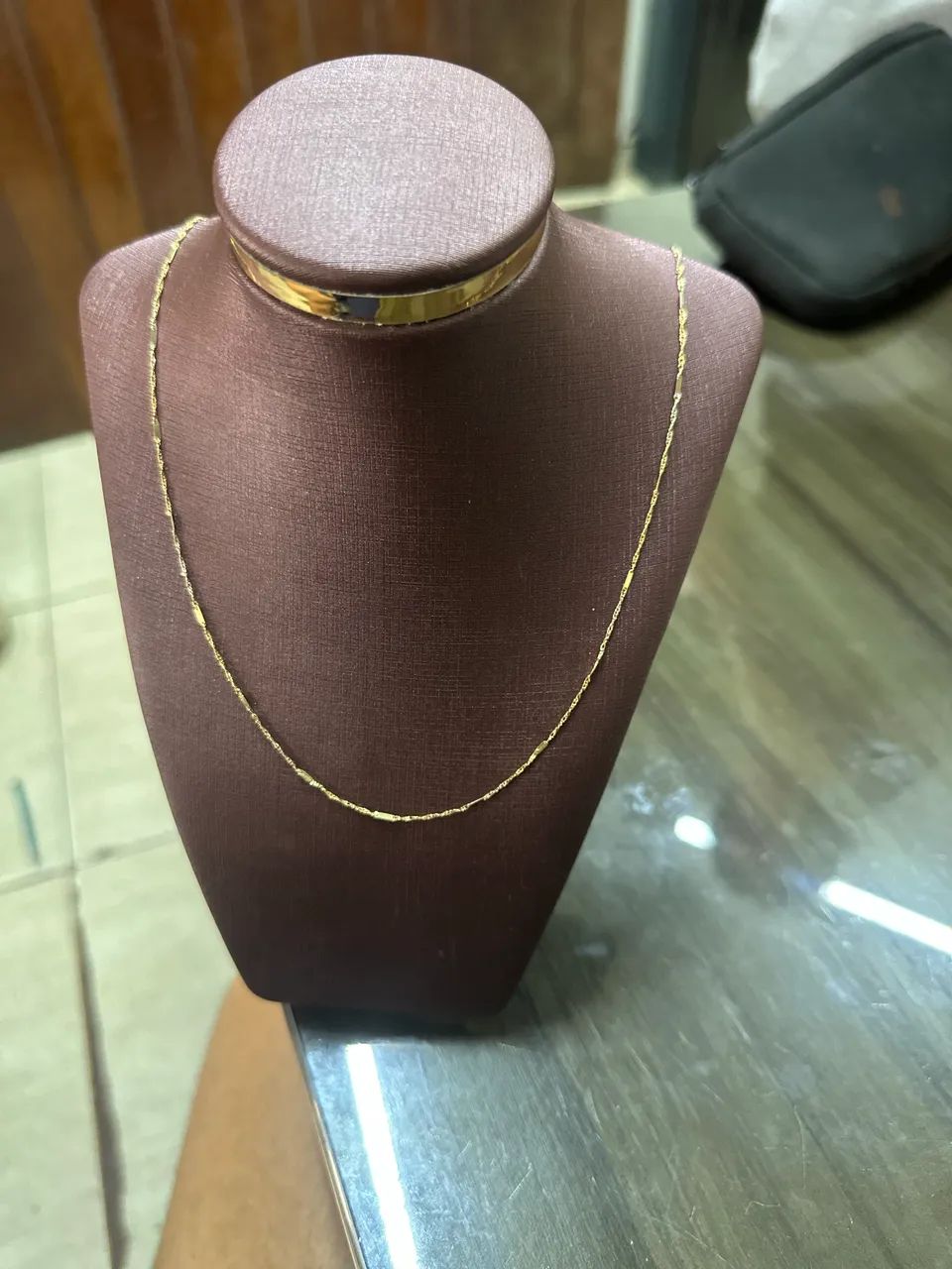 Cordão de ouro feminino
