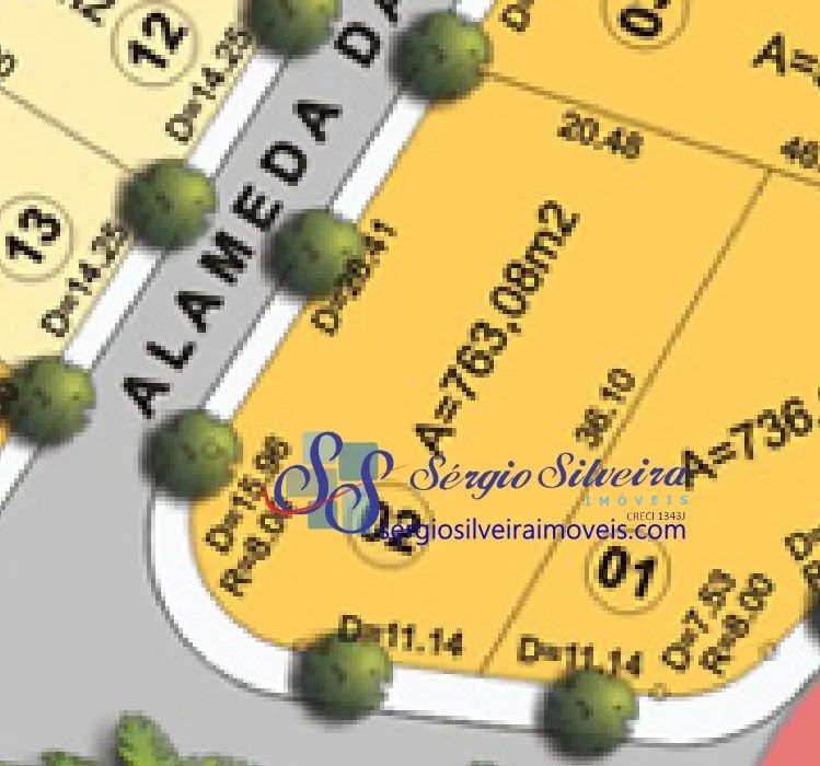 Lote amplo de esquina com 763,08m² no Eusébio