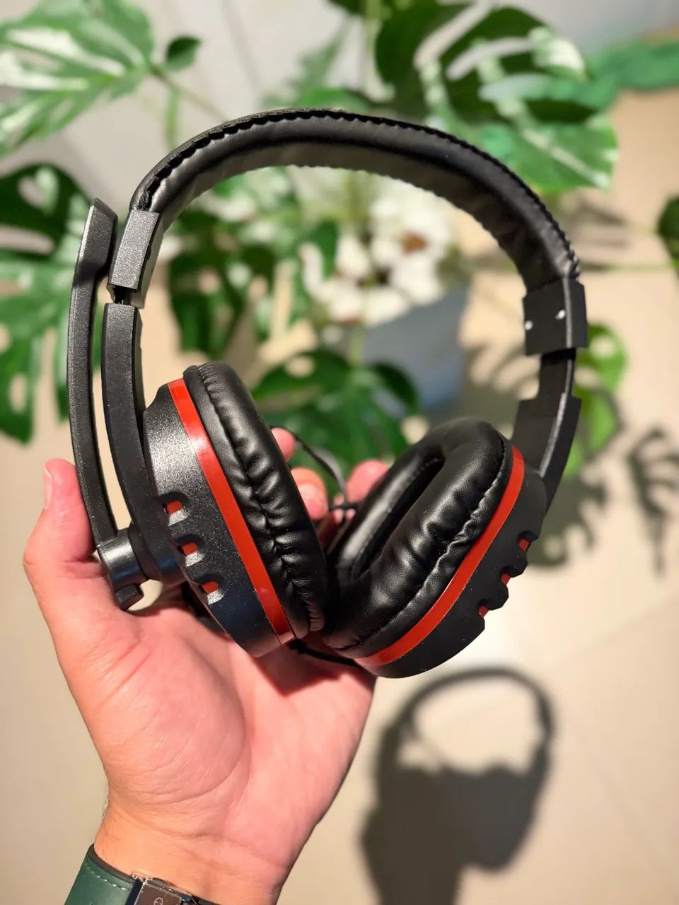 Headset gamer com microfone e rgb - Foto 2
