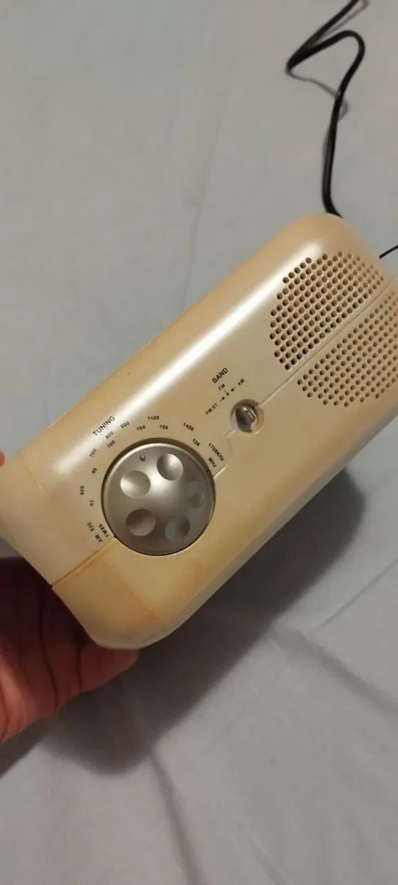 Rádio Relógio Vintage Estéreo Com CD BS 73 Britânia - Foto 3