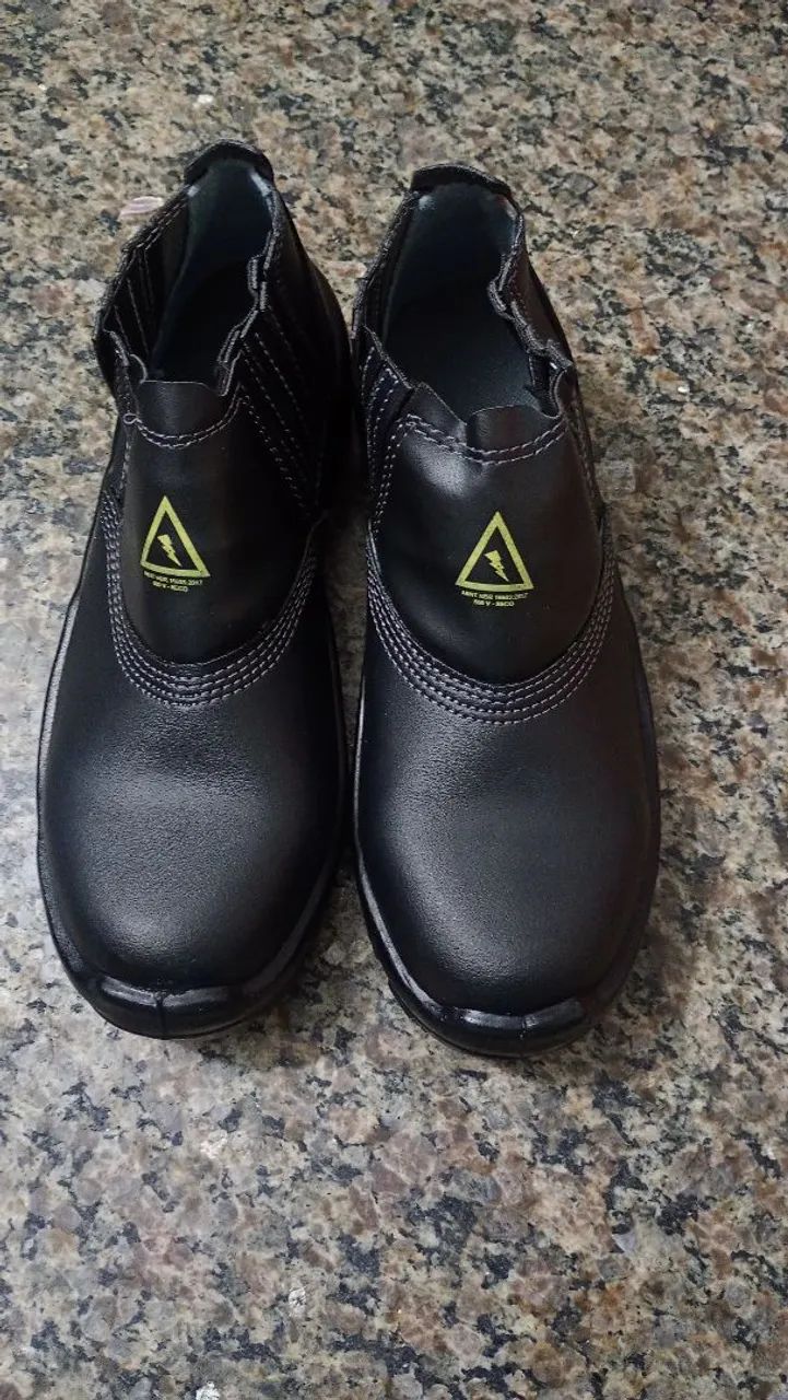 Bota bico de aço 